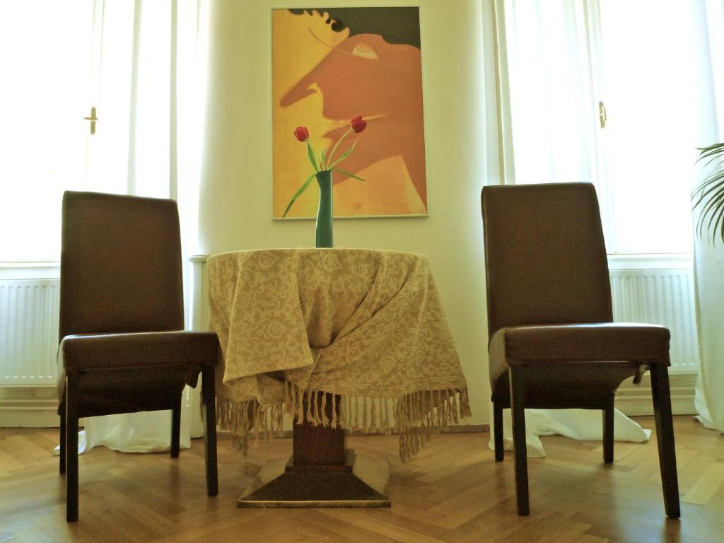 Wohnzimmer Krems an der Donau Chambre photo